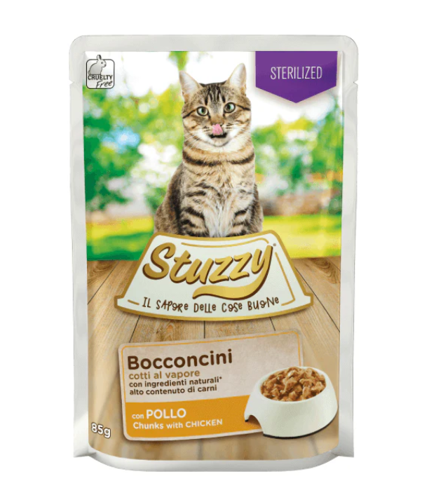 Hrana umeda pentru pisici Stuzzy Sterilized Bucati de pui in sos 85g